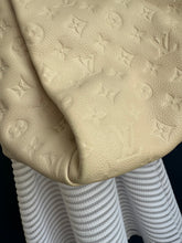 Lade das Bild in den Galerie-Viewer, LOUIS VUITTON ARTSY
