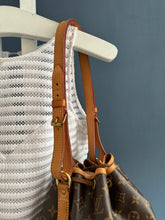 Lade das Bild in den Galerie-Viewer, LOUIS VUITTON NOÉ GRANDE
