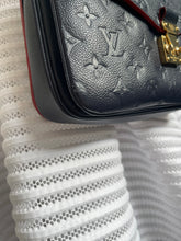 Lade das Bild in den Galerie-Viewer, LOUIS VUITTON MÉTIS EMPREINTE

