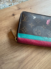Lade das Bild in den Galerie-Viewer, LOUIS VUITTON ZIPPY GELDBÖRSE
