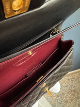 Lade das Bild in den Galerie-Viewer, CHANEL DOUBLE FLAP MEDIUM
