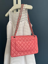 Lade das Bild in den Galerie-Viewer, CHANEL DOUBLE FLAP JUMBO

