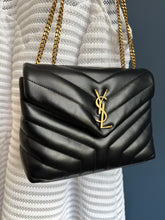 Lade das Bild in den Galerie-Viewer, YSL LOULOU SMALL
