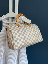 Lade das Bild in den Galerie-Viewer, LOUIS VUITTON SPEEDY 30 MIT SCHULTERRIEMEN
