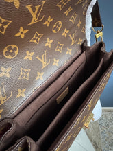 Lade das Bild in den Galerie-Viewer, LOUIS VUITTON MÉTIS
