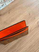 Lade das Bild in den Galerie-Viewer, MCM CRADHOLDER
