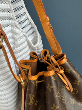 Lade das Bild in den Galerie-Viewer, LOUIS VUITTON NOÉ GRANDE
