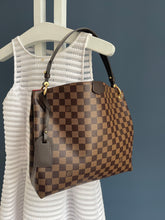 Lade das Bild in den Galerie-Viewer, LOUIS VUITTON GRACEFUL PM
