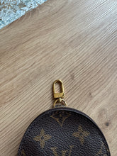 Lade das Bild in den Galerie-Viewer, LOUIS VUITTON MÜNZETUI

