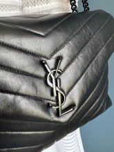 Lade das Bild in den Galerie-Viewer, YSL LOULOU MEDIUM
