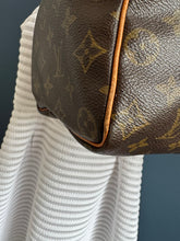 Lade das Bild in den Galerie-Viewer, LOUIS VUITTON SPEEDY 40
