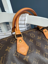 Lade das Bild in den Galerie-Viewer, LOUIS VUITTON SPEEDY 30

