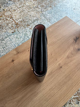 Lade das Bild in den Galerie-Viewer, LOUIS VUITTON CAPUCINES GELDBÖRSE
