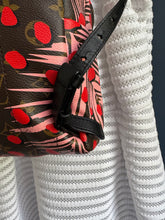 Lade das Bild in den Galerie-Viewer, LOUIS VUITTON PALM SPRINGS RUCKSACK
