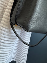 Lade das Bild in den Galerie-Viewer, MCM BEUTEL
