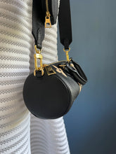 Lade das Bild in den Galerie-Viewer, LOUIS VUITTON PAPILLON BB EMPREINTE
