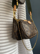 Lade das Bild in den Galerie-Viewer, LOUIS VUITTON MULTI POCHETTE
