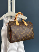 Lade das Bild in den Galerie-Viewer, LOUIS VUITTON SPEEDY 25
