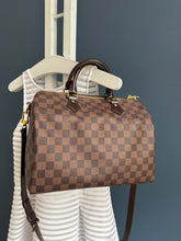 Lade das Bild in den Galerie-Viewer, LOUIS VUITTON SPEEDY 30 MIT SCHULTERRIEMEN
