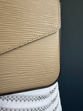 Lade das Bild in den Galerie-Viewer, LOUIS VUITTON FÉLICIE
