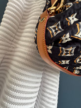 Lade das Bild in den Galerie-Viewer, LOUIS VUITTON BULLES MM
