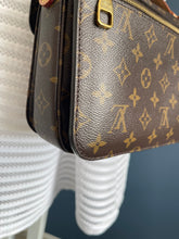 Lade das Bild in den Galerie-Viewer, LOUIS VUITTON MÉTIS
