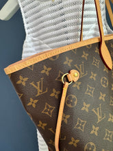 Lade das Bild in den Galerie-Viewer, LOUIS VUITTON NEVERFULL GM
