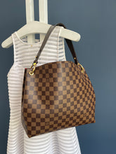 Lade das Bild in den Galerie-Viewer, LOUIS VUITTON GRACEFUL PM
