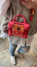 Lade das Bild in den Galerie-Viewer, MCM SOFT BERLIN BAG
