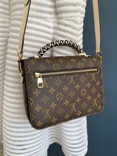 Lade das Bild in den Galerie-Viewer, LOUIS VUITTON MÉTIS CREME
