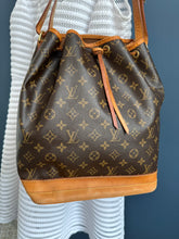 Lade das Bild in den Galerie-Viewer, LOUIS VUITTON NOÉ GRANDE
