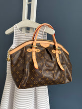 Lade das Bild in den Galerie-Viewer, LOUIS VUITTON TIVOLI
