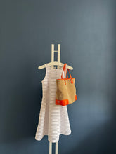 Lade das Bild in den Galerie-Viewer, PRADA CANAPA SHOPPER

