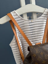 Lade das Bild in den Galerie-Viewer, LOUIS VUITTON MONTSOURIS MM
