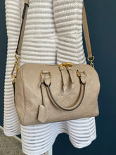 Lade das Bild in den Galerie-Viewer, LOUIS VUITTON SPEEDY 25 EMPREINTE
