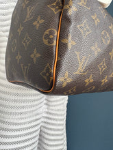 Lade das Bild in den Galerie-Viewer, LOUIS VUITTON SPEEDY 30
