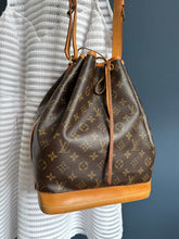 Lade das Bild in den Galerie-Viewer, LOUIS VUITTON NOÉ GEANDE

