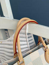 Lade das Bild in den Galerie-Viewer, LOUIS VUITTON ONTHEGO MM
