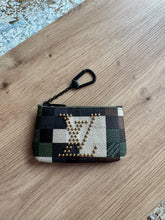 Lade das Bild in den Galerie-Viewer, LOUIS VUITTON POCHETTE CLÉS
