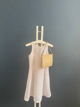 Lade das Bild in den Galerie-Viewer, MCM CLUTCH
