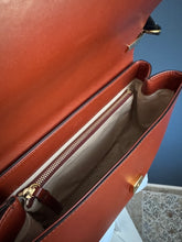 Lade das Bild in den Galerie-Viewer, CHLOÉ C SEPIA
