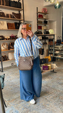 Lade das Bild in den Galerie-Viewer, LOUIS VUITTON SOUTH BANK
