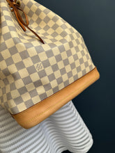 Lade das Bild in den Galerie-Viewer, LOUIS VUITTON NOÉ GRANDE
