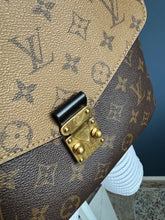 Lade das Bild in den Galerie-Viewer, LOUIS VUITTON MÉTIS REVERSE
