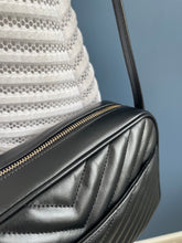 Lade das Bild in den Galerie-Viewer, YSL CAMERA BAG
