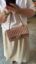 Lade das Bild in den Galerie-Viewer, CHANEL DOUBLE FLAP WILDLEDER
