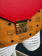 Lade das Bild in den Galerie-Viewer, MCM PATRICIA
