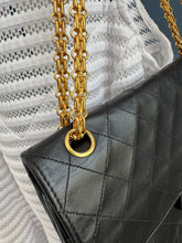 Lade das Bild in den Galerie-Viewer, CHANEL TIMELESS MEDIUM
