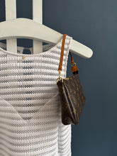 Lade das Bild in den Galerie-Viewer, LOUIS VUITTON POCHETTE ACCESSOIRES
