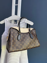 Lade das Bild in den Galerie-Viewer, LOUIS VUITTON TUILERIES
